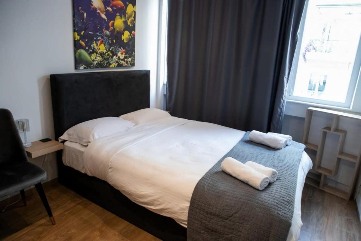 Appartement Cozy Modern Studio In Thessalonique Extérieur photo